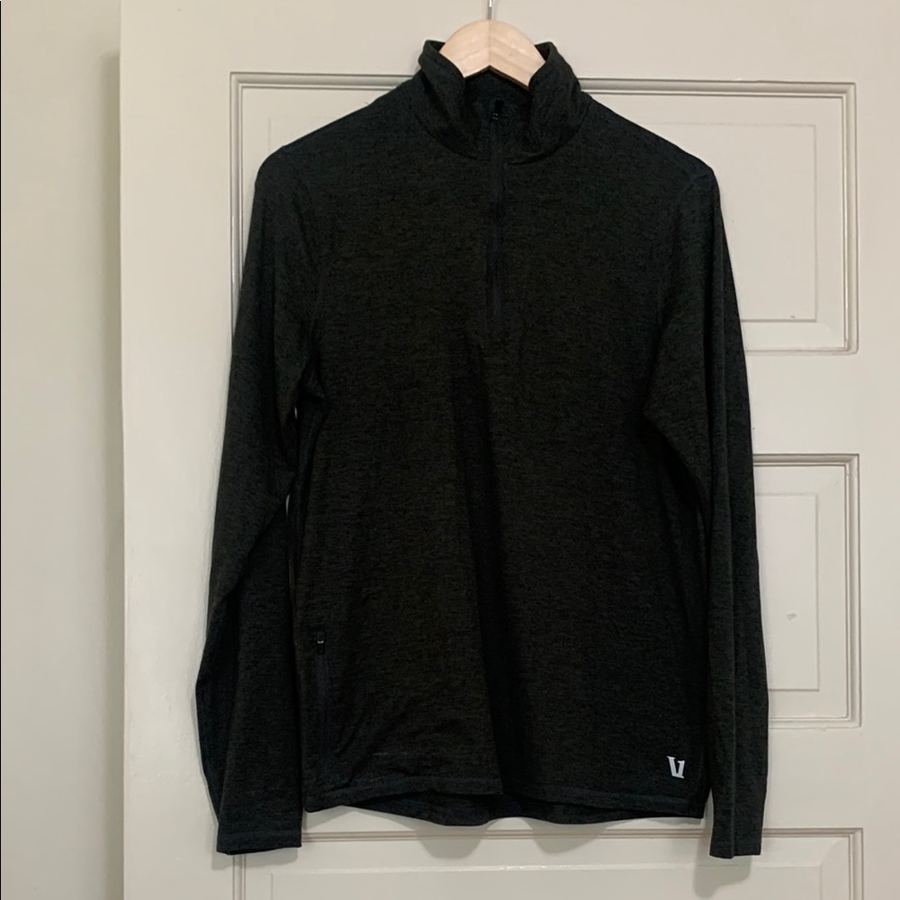Vuori Grayish Casual Quarter Zip